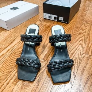 Like NEW Dolce Vita Paily Sandals